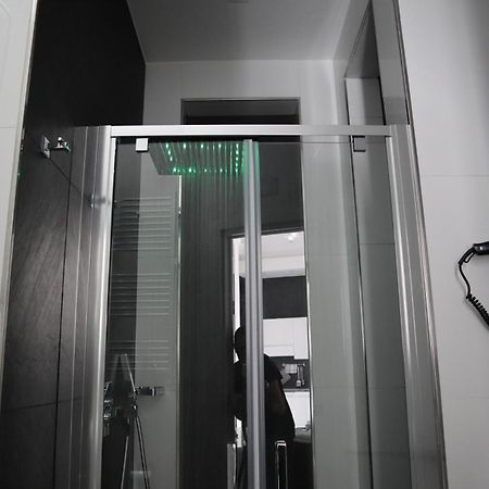 نابولي Rettifilo 201 Exclusive Rooms المظهر الخارجي الصورة