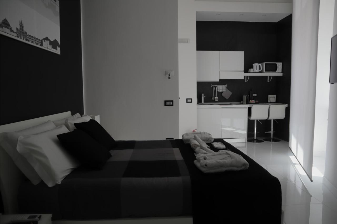 نابولي Rettifilo 201 Exclusive Rooms المظهر الخارجي الصورة