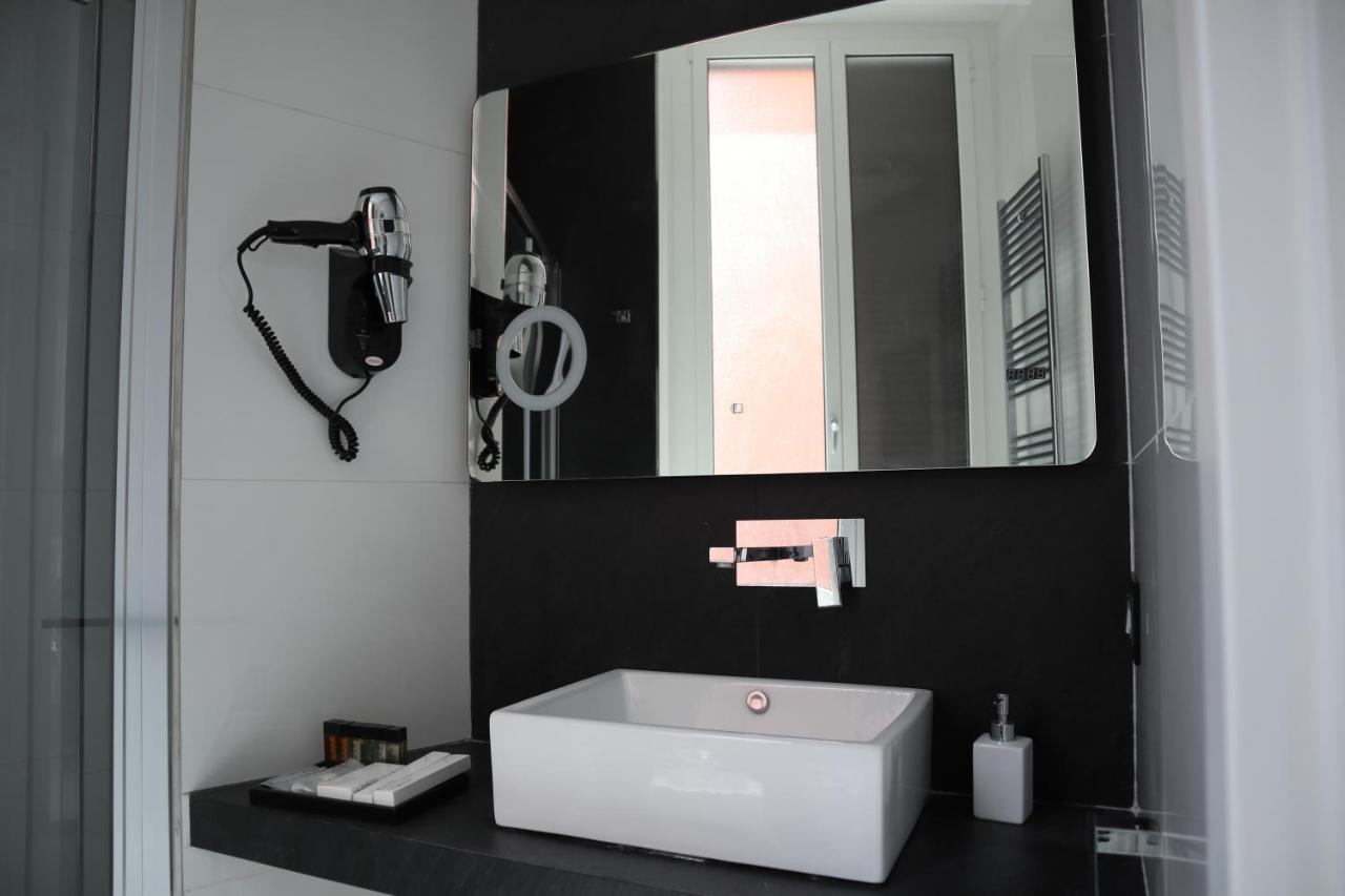 نابولي Rettifilo 201 Exclusive Rooms المظهر الخارجي الصورة