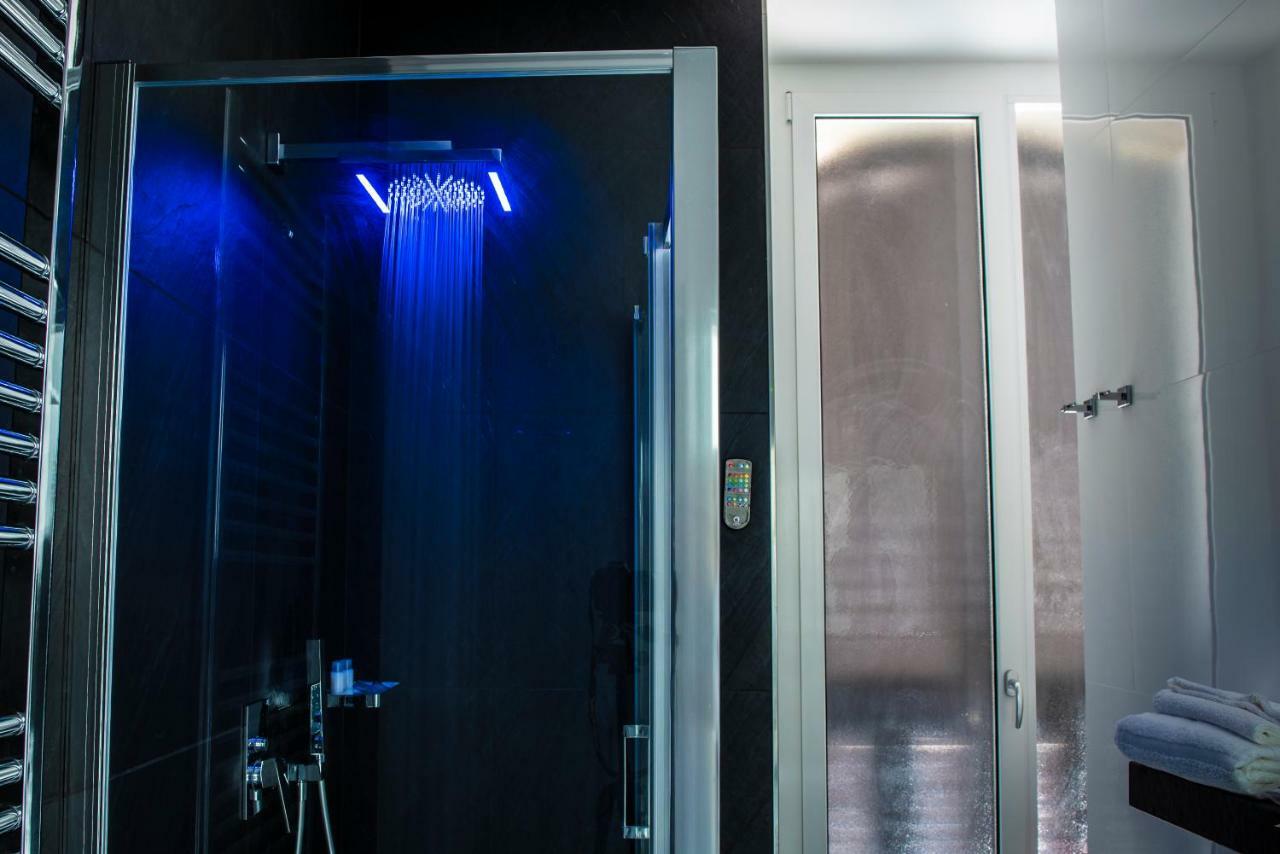 نابولي Rettifilo 201 Exclusive Rooms المظهر الخارجي الصورة